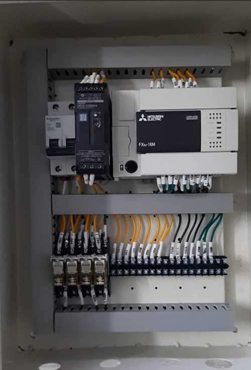 tủ điều khiển plc mitsubishi fx 3u