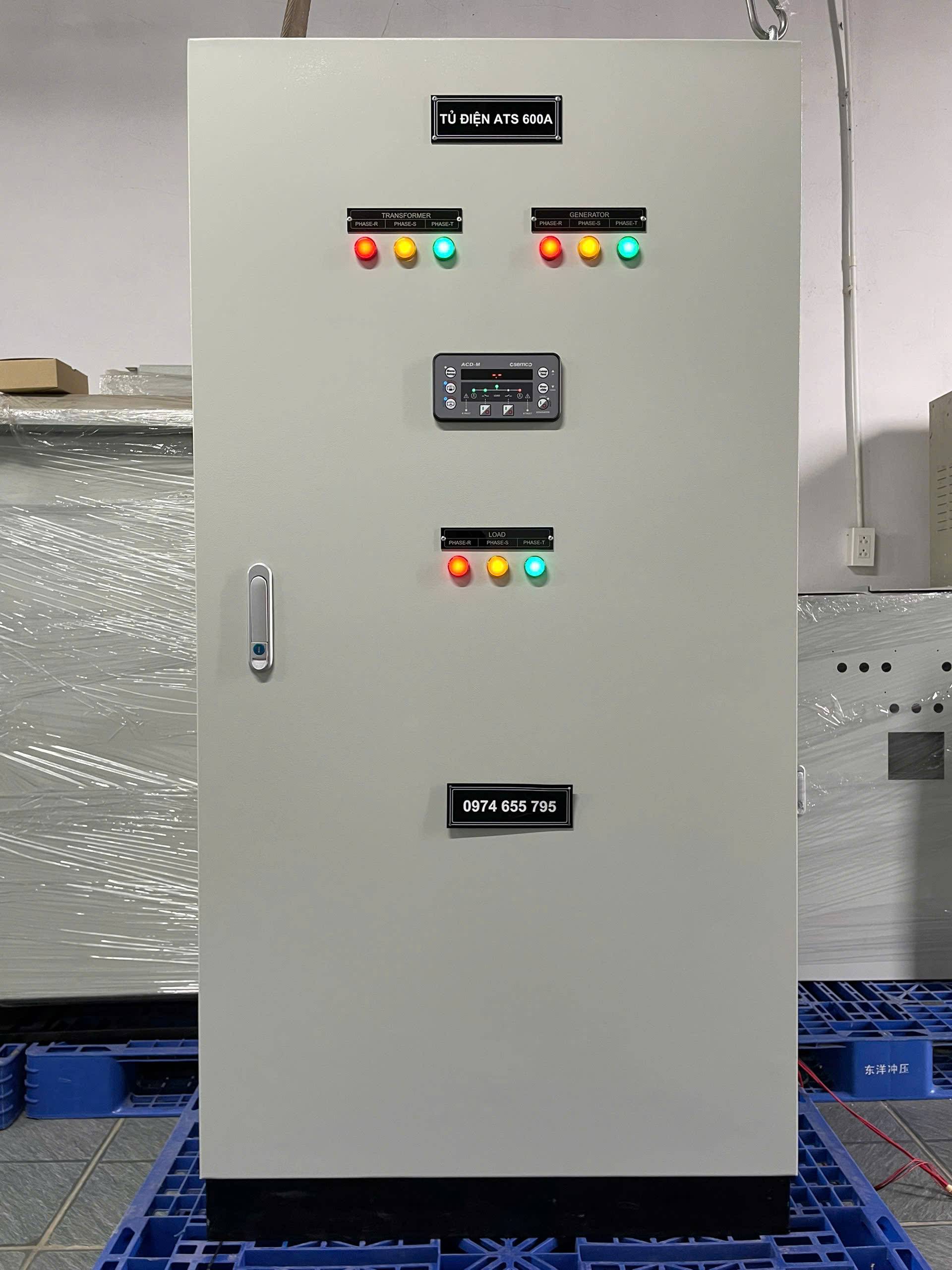 Tủ ats Osung 600A Osemco mặt cánh tủ điện