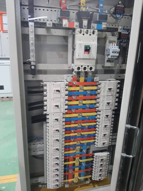 tủ phân phối db 3 pha mitsubishi 400A
