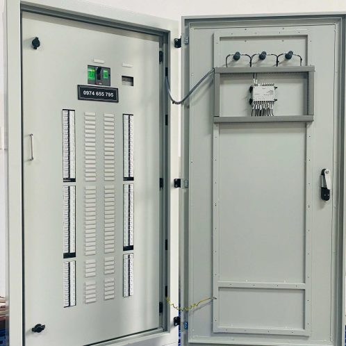 tủ điện phân phối 200A 3 pha LS mặt cánh trong