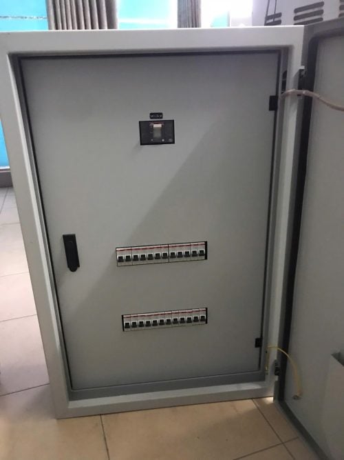 tủ điện phân phối tổng 3 pha LS 100a cánh trong màu ghi