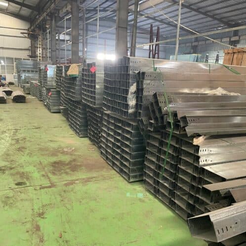 Máng cáp điện 200x100x1.2 mm 165,000 vnđ