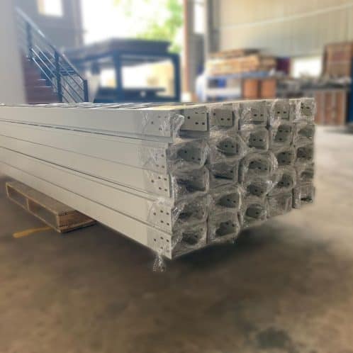 Thang cáp điện W200 x H100xD1,2mm sơn tĩnh điện