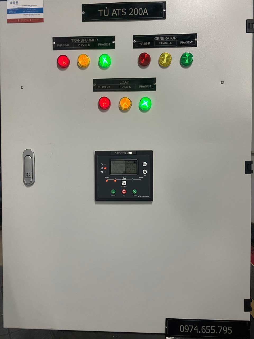 tủ ats 3 pha 200A mặt cánh ngoài có bộ điều khiển ats